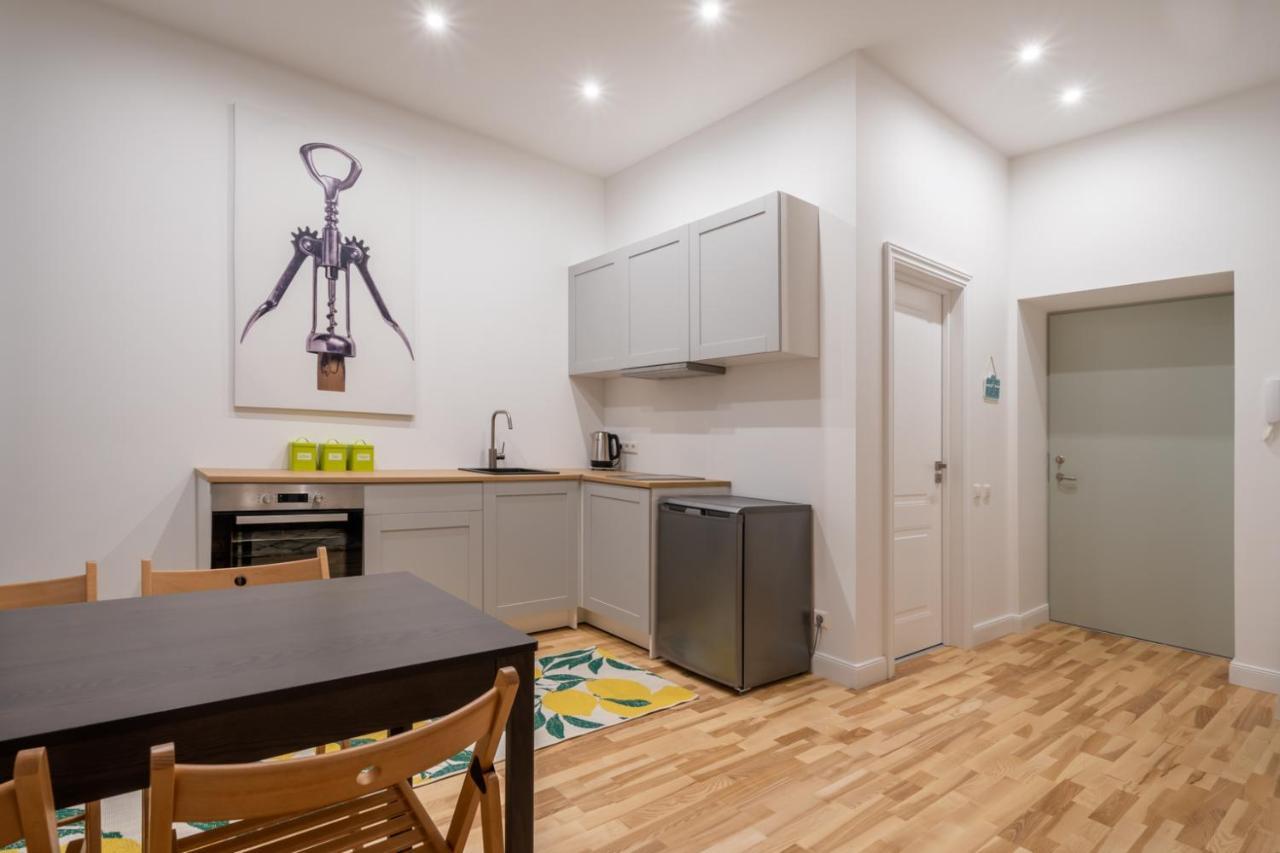 Lacplesa24 - Modern Studios In Riga City Center מראה חיצוני תמונה