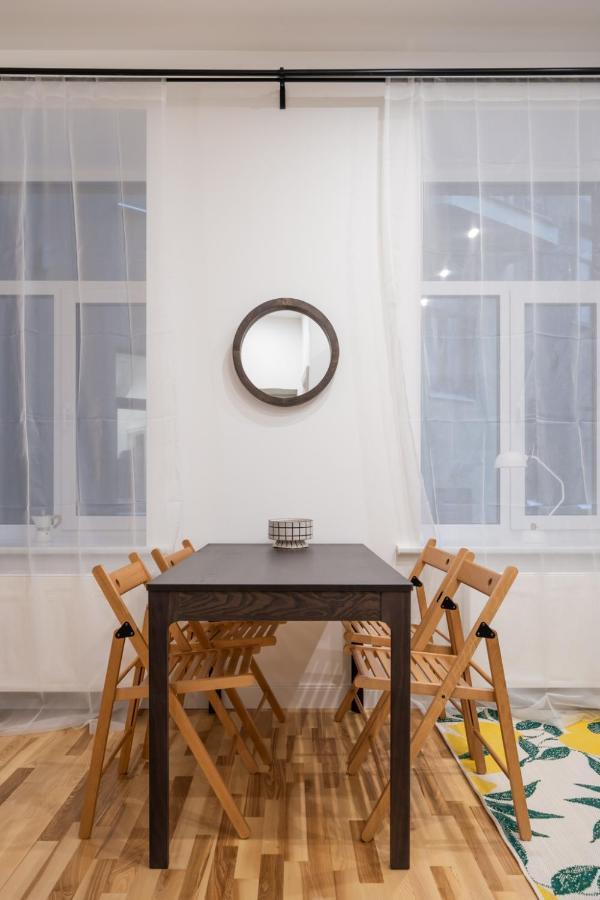 Lacplesa24 - Modern Studios In Riga City Center מראה חיצוני תמונה