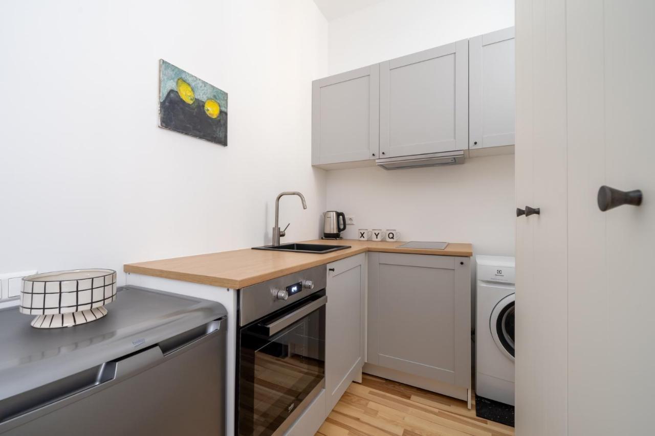 Lacplesa24 - Modern Studios In Riga City Center מראה חיצוני תמונה