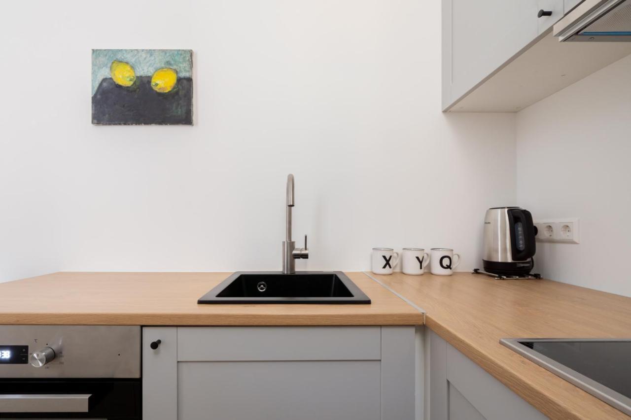 Lacplesa24 - Modern Studios In Riga City Center מראה חיצוני תמונה